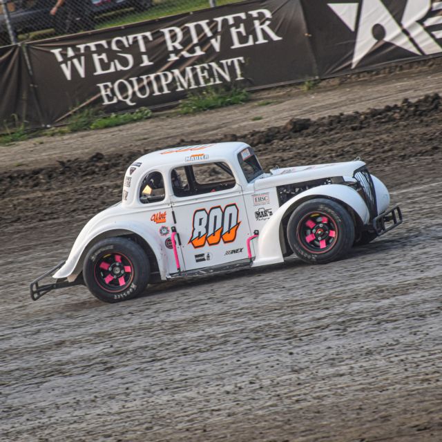 Noah Madler racing at Dacotah Speedway.